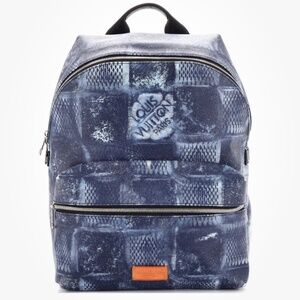 Louis Vuitton LV Discovery backpack new Blue